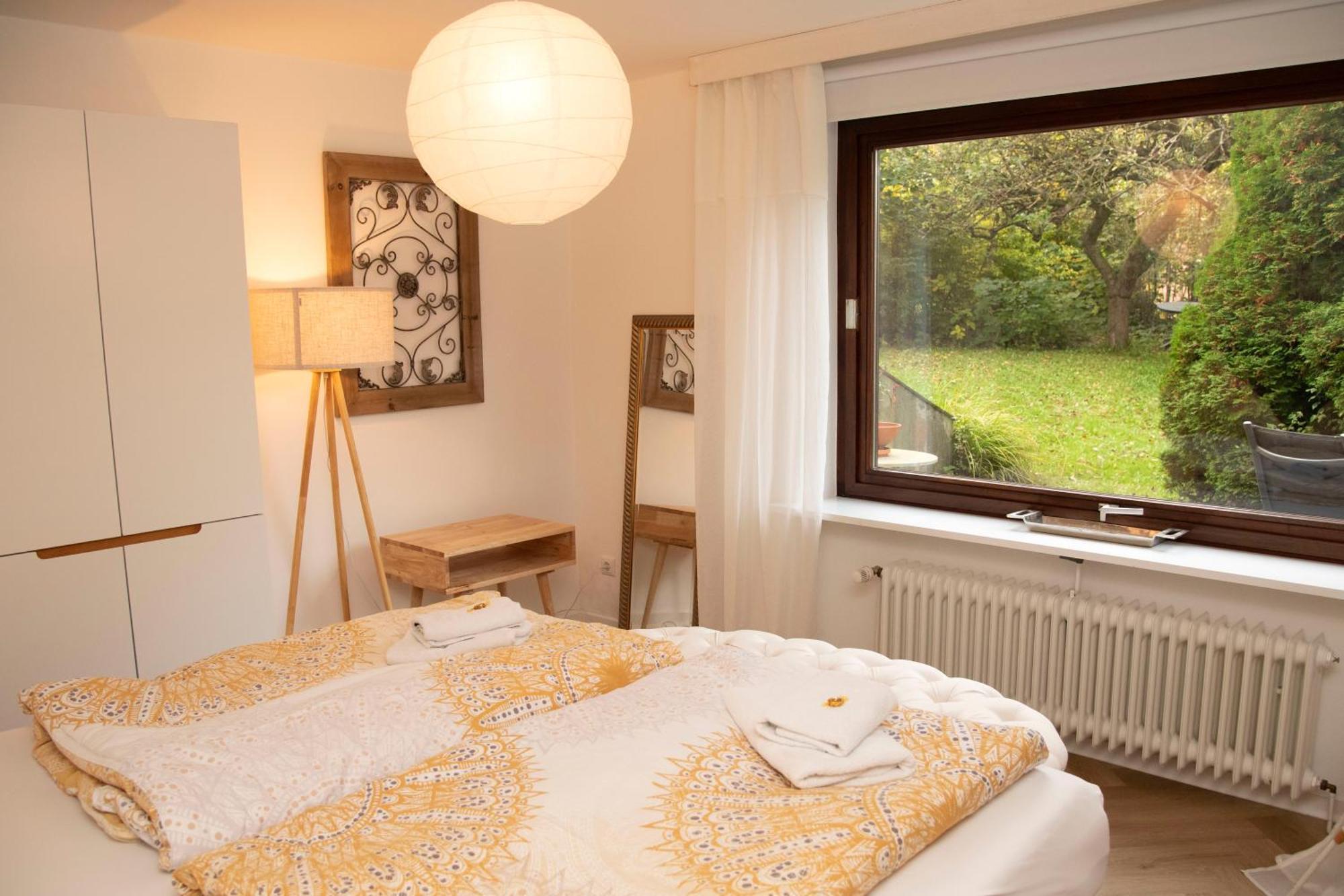 Mitten Im Gruenen - Apartment Mit Wohlfuehlcharakter In Stadtrandlage Eutin Zewnętrze zdjęcie